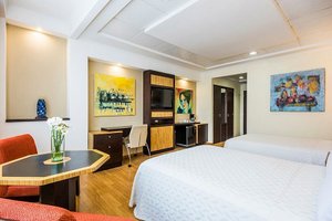 Room & Suite