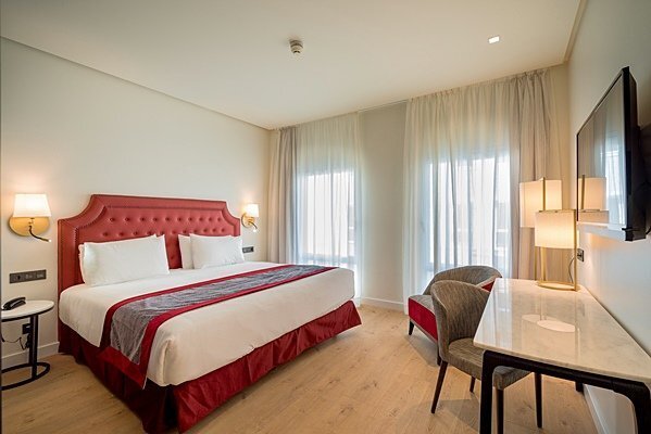 505878 Guest Room