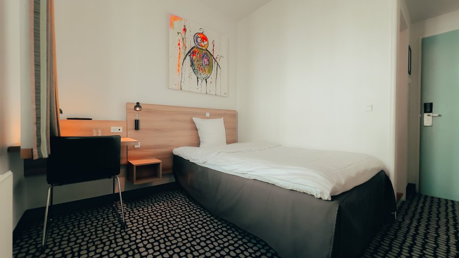 SGL STANDARD SINGLE ROOM ROOM