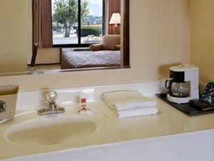 Room & Suite