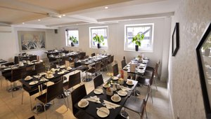 KENSINGTON COURT HOTEL $169 ($̶2̶4̶1̶) Updated 2024 Tripadvisor