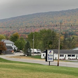 MH Relax Inn Altoona PA Exteriornew