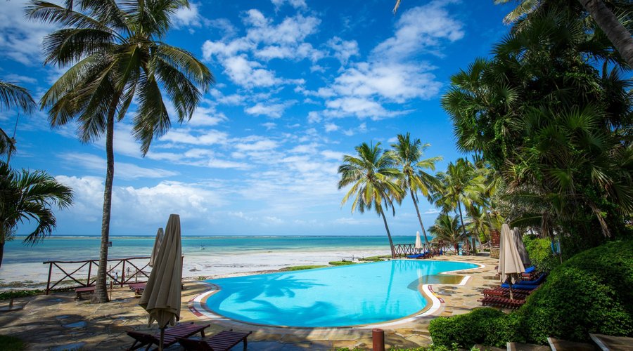 Voyager Beach Resort Pool