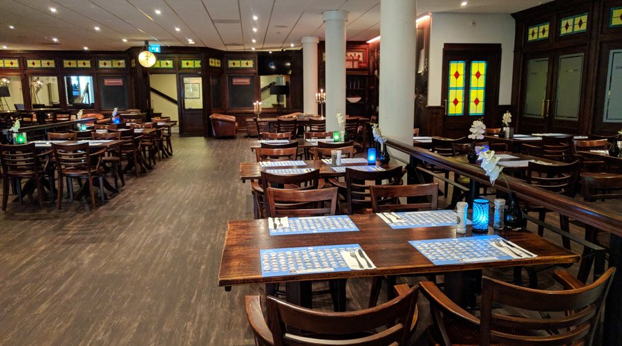 Broeierd Interieur Restaurant Bakspieker