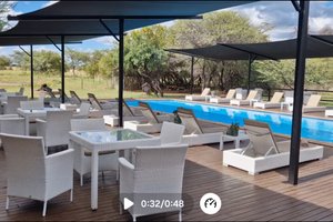 Piscina y playa