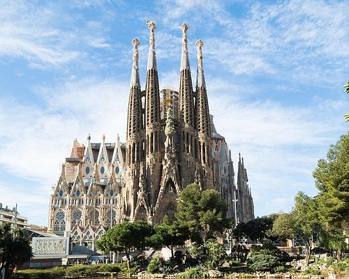 barcelona travel and tour