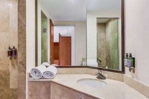 Habitaciones y suites