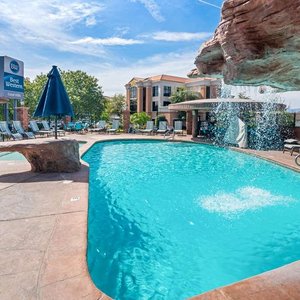 OutdoorPool