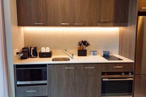 Room & Suite