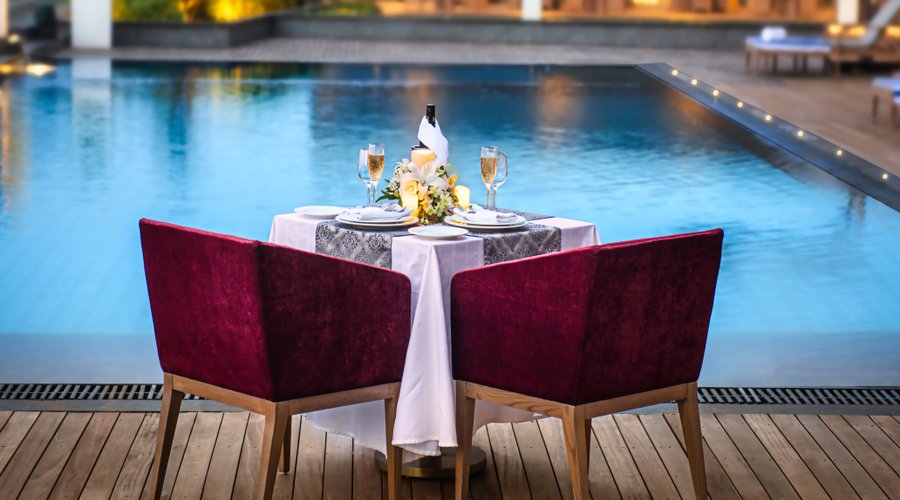 Pool Side Dinner