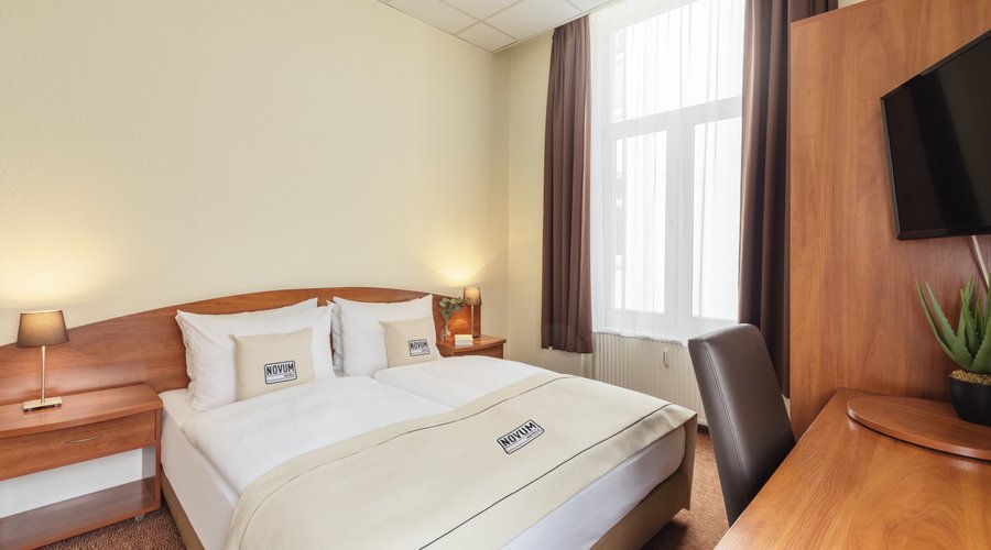 Standard room - Novum Hotel Hamburg Stadtzentrum
