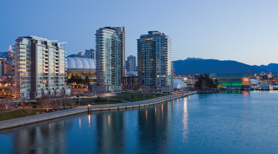 Exterior - WorldMark Vancouver - The Canadian
