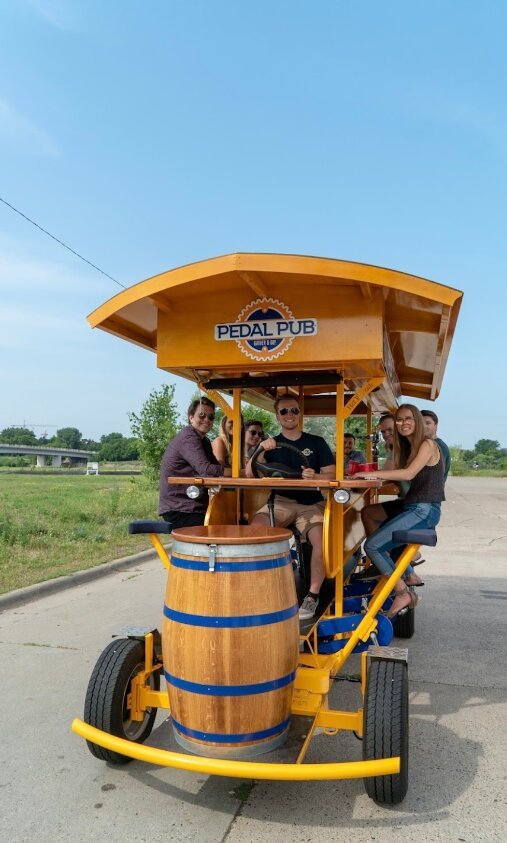 PEDAL PUB EDMONTON: Tutto quello che c'è da sapere (2025)