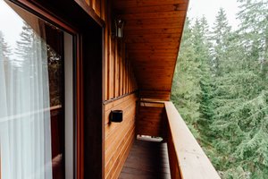 Room & Suite