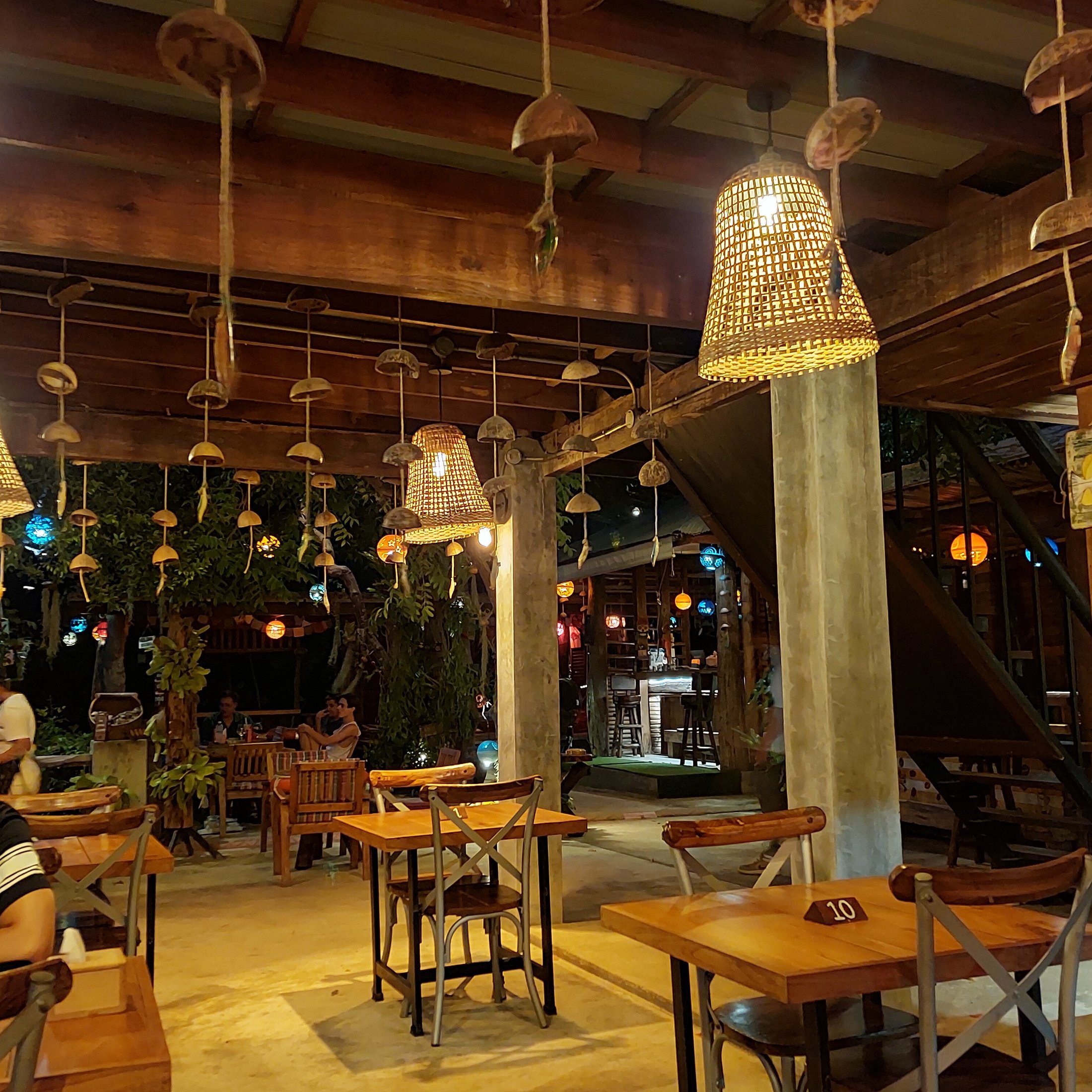 2C BAR, Ko Pha-Ngan - Restaurant Reviews, Photos & Phone Number - Tripadvisor
