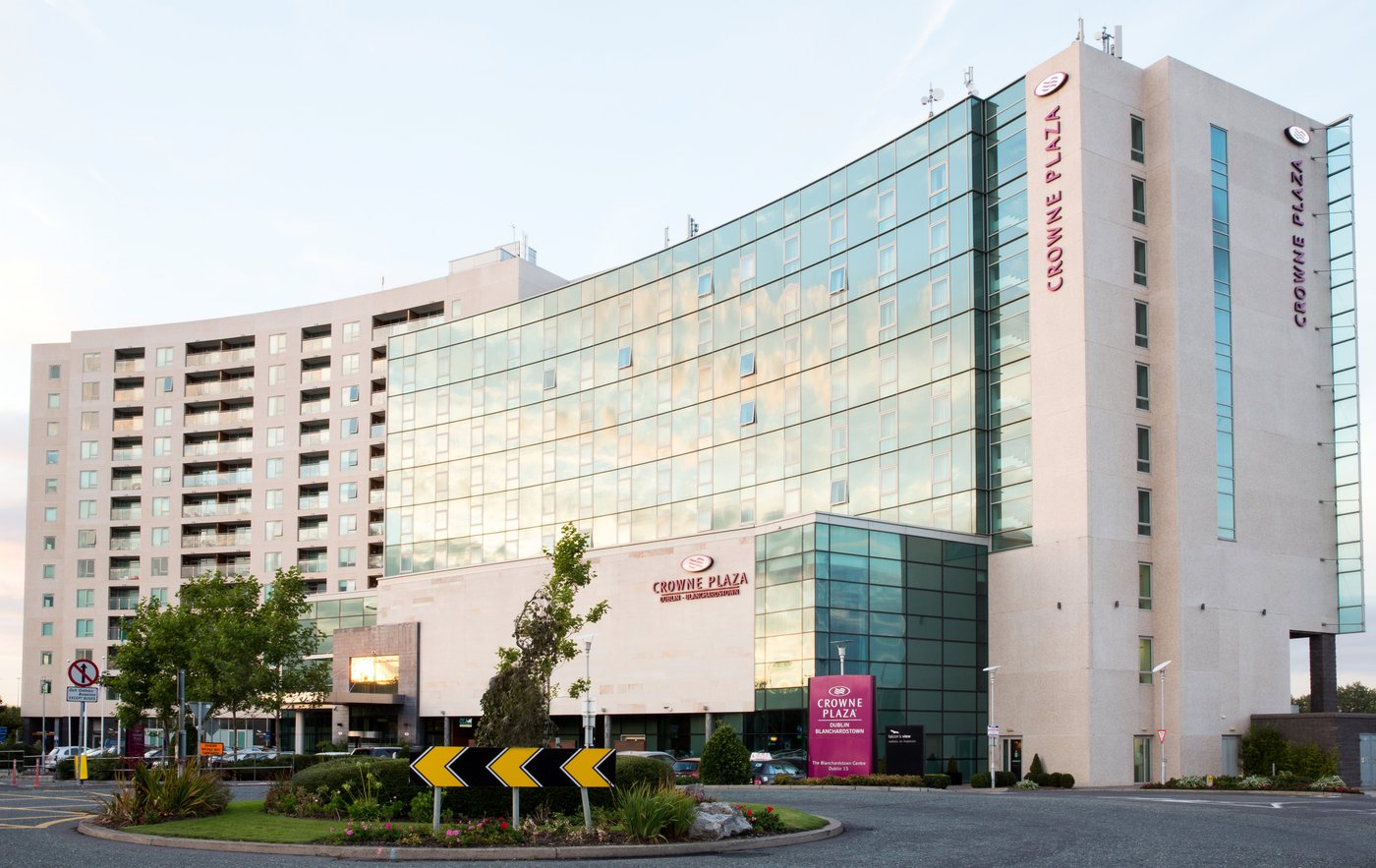 크라운 플라자 호텔 더블린-브랜차드스타운 (Crowne Plaza Dublin an IHG Hotel) - 호텔 리뷰 & 가격 비교