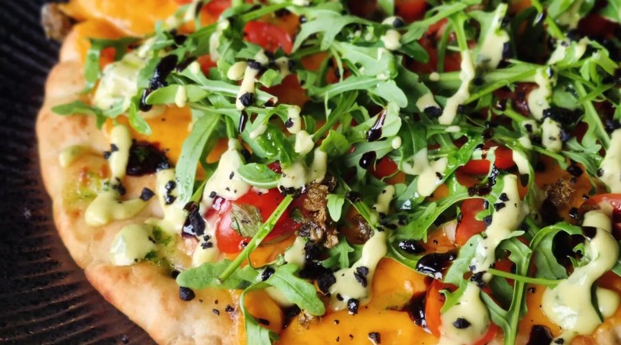 Pita pizza a la Aurora