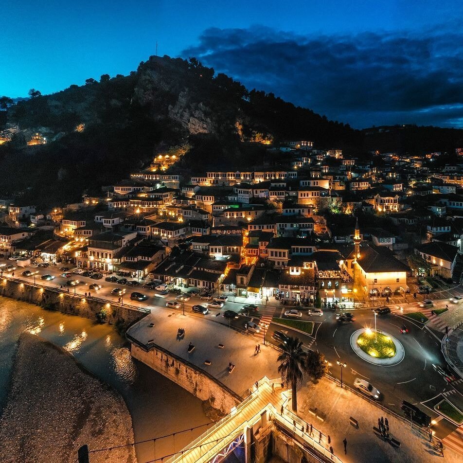 PRIVATE WALKING TOUR EXPLORATION IN BERAT - Qué SABER antes de ir