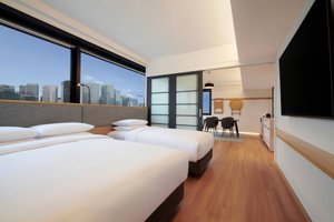Room & Suite