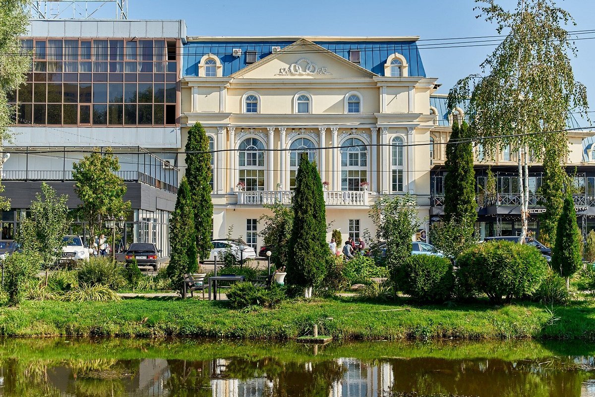 Место с заявкой на пафос - отзыв о Vnukovo Village Park Hotel & Spa,  Картмазово, Россия - Tripadvisor