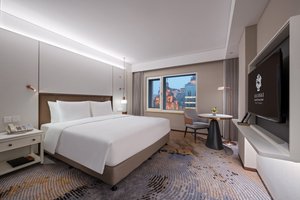 Room & Suite