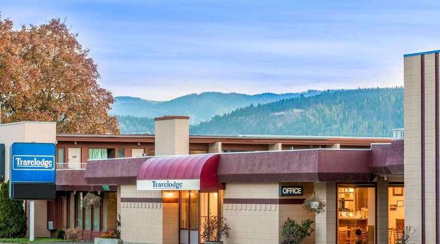 Welcome to the Travelodge Kalispell