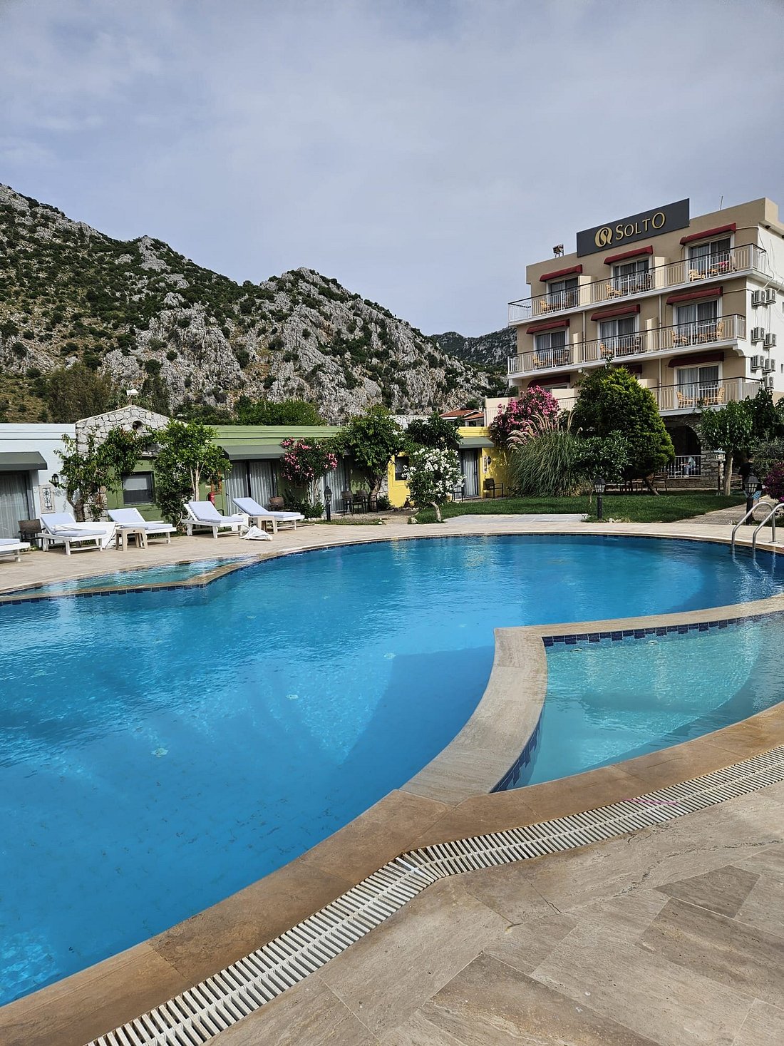 FI LIGHT SOLTO BOUTIQUE BEACH (Селимие) - отзывы, фото и сравнение цен -  Tripadvisor