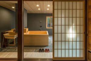 Room & Suite