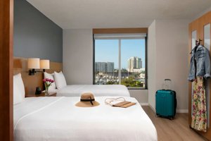 Room & Suite