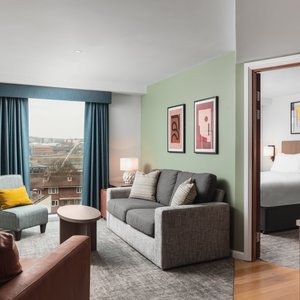 Comfort meets elegance: Enjoy the space of our modern suites.