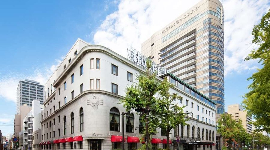 Hotel New Grand Exterior