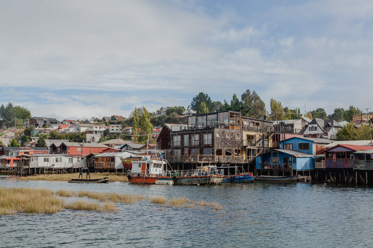 Parece motel de poca monta - Opiniones sobre Nomades Chiloe Hostel, Castro,  Chile - Comentarios - Tripadvisor