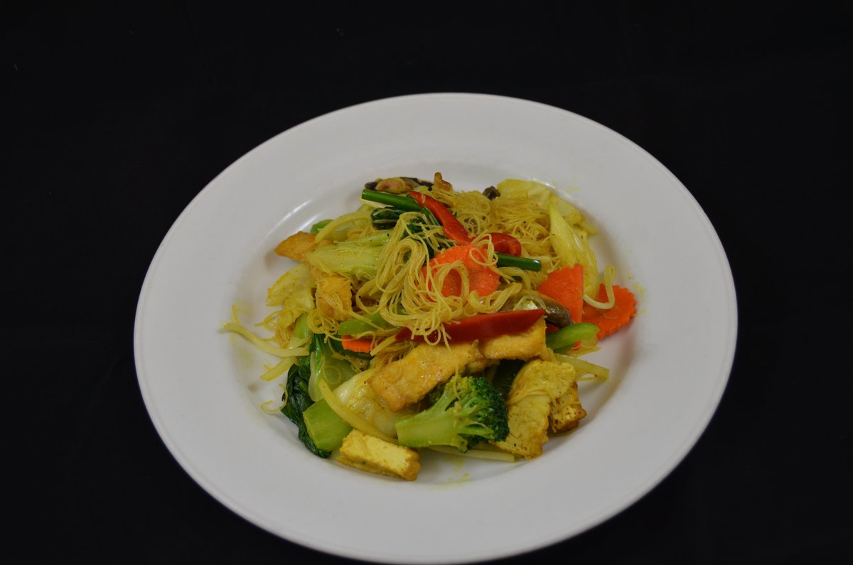 DARA THAI VEGAN CUISINE, Portland - Menu, Prices & Restaurant Reviews ...