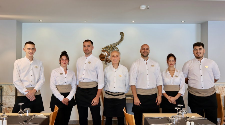 Amalthea Restaurant Team 2024
