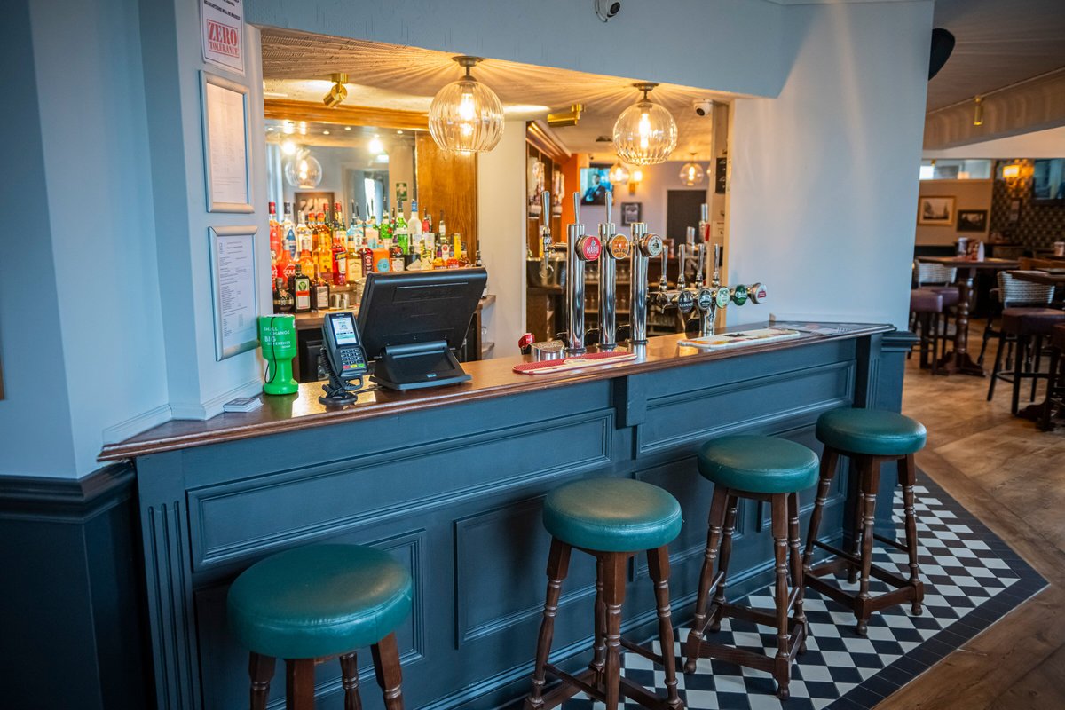 THE FRIAR PUB - ST JOHNS, Colchester - Restaurant Reviews, Photos ...