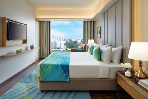 Room & Suite