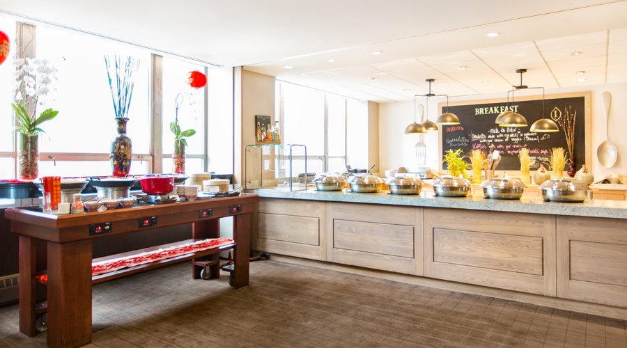Center Court Restaurant