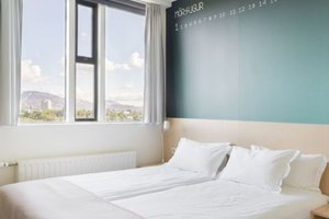 Room & Suite