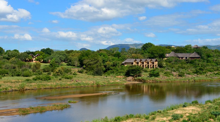 Pestana Kruger Lodge Exterior
