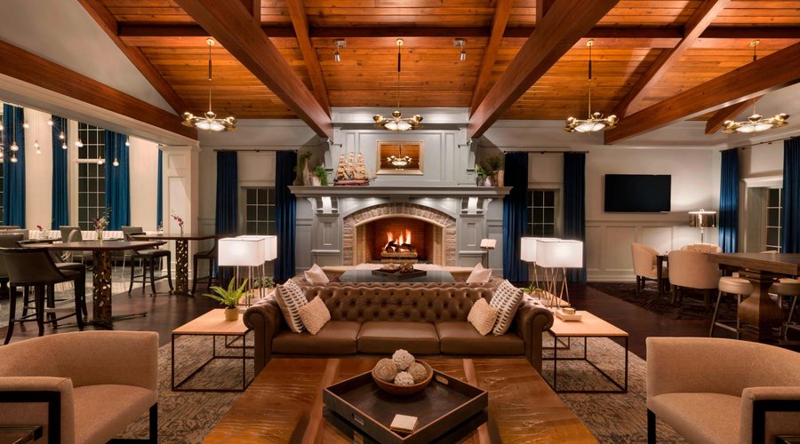 Fireside Lounge