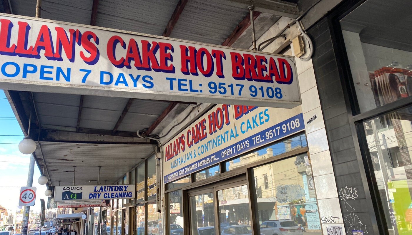 Allan's Cake Hot Bread Shop, Newtown - Restaurant Bewertungen 