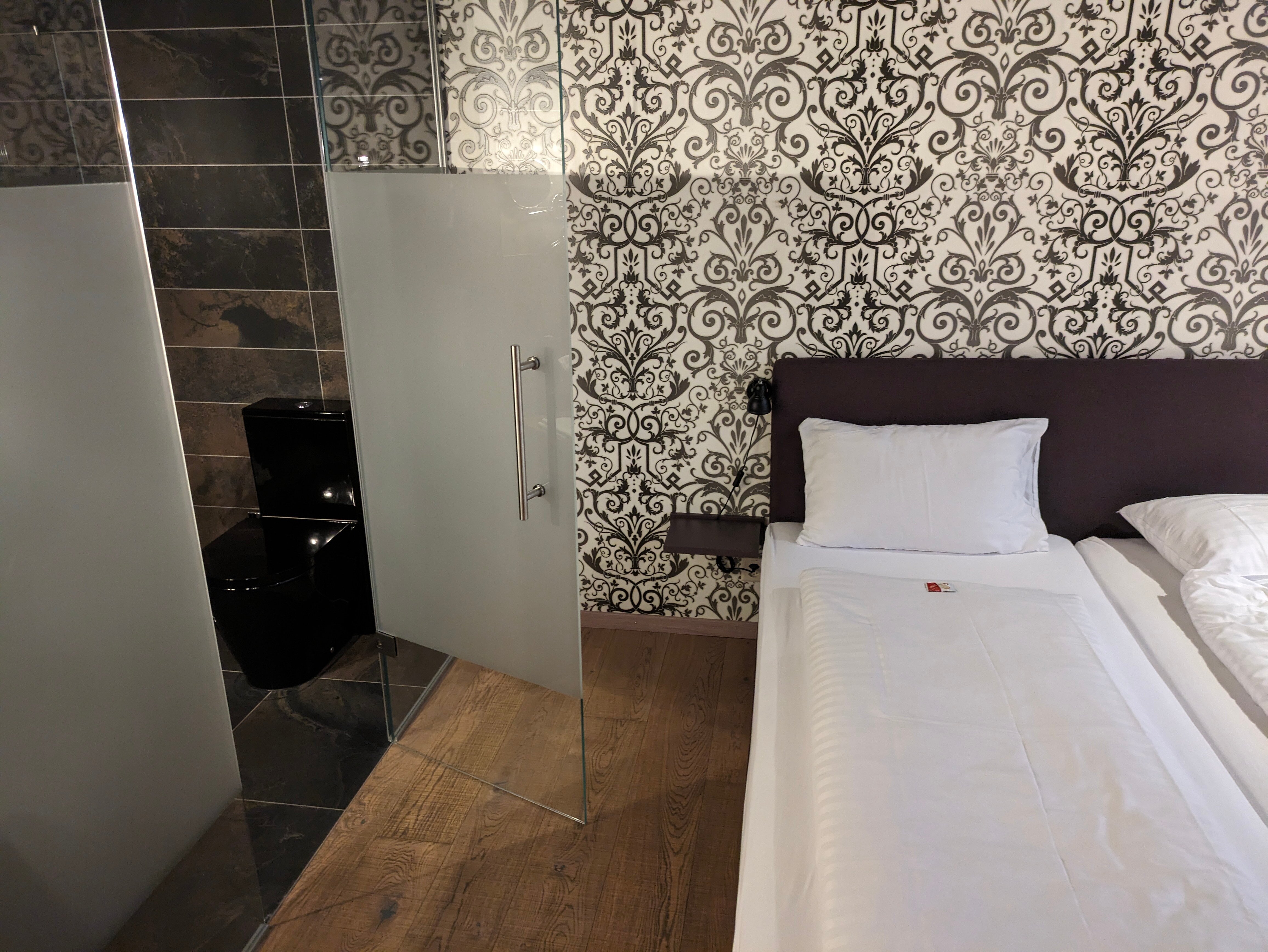 B_SMART HOTEL MENZIKEN - Prices & Motel Reviews (Switzerland)