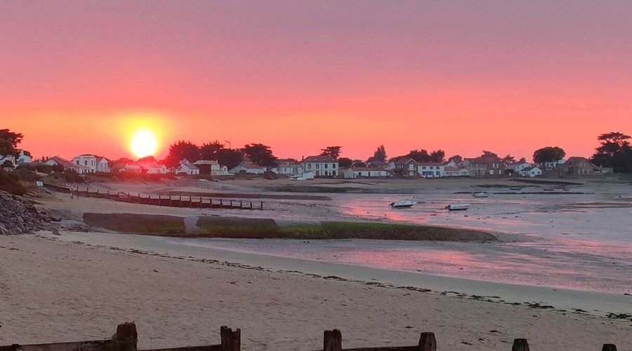 De beaux couchers de soleil à quelques pas du camping