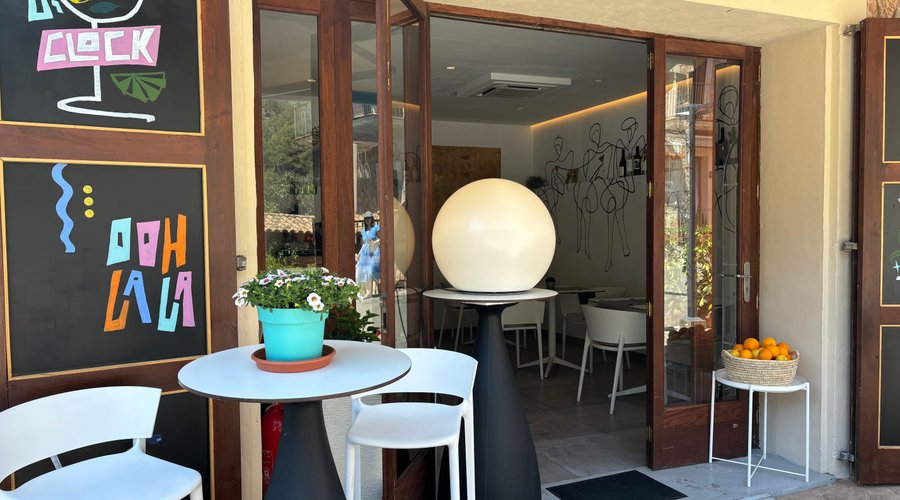 Tapas bar and restaurant in the heart of Fornalutx.