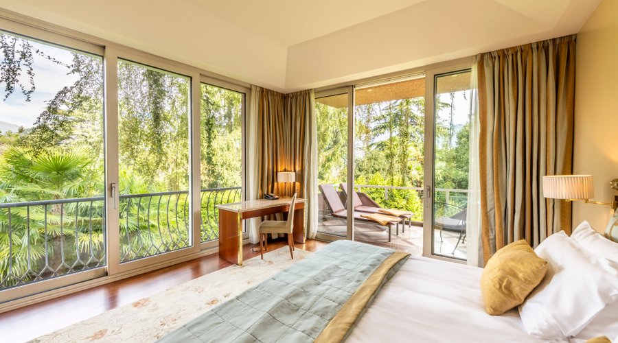 Princess Garden Suite - bed