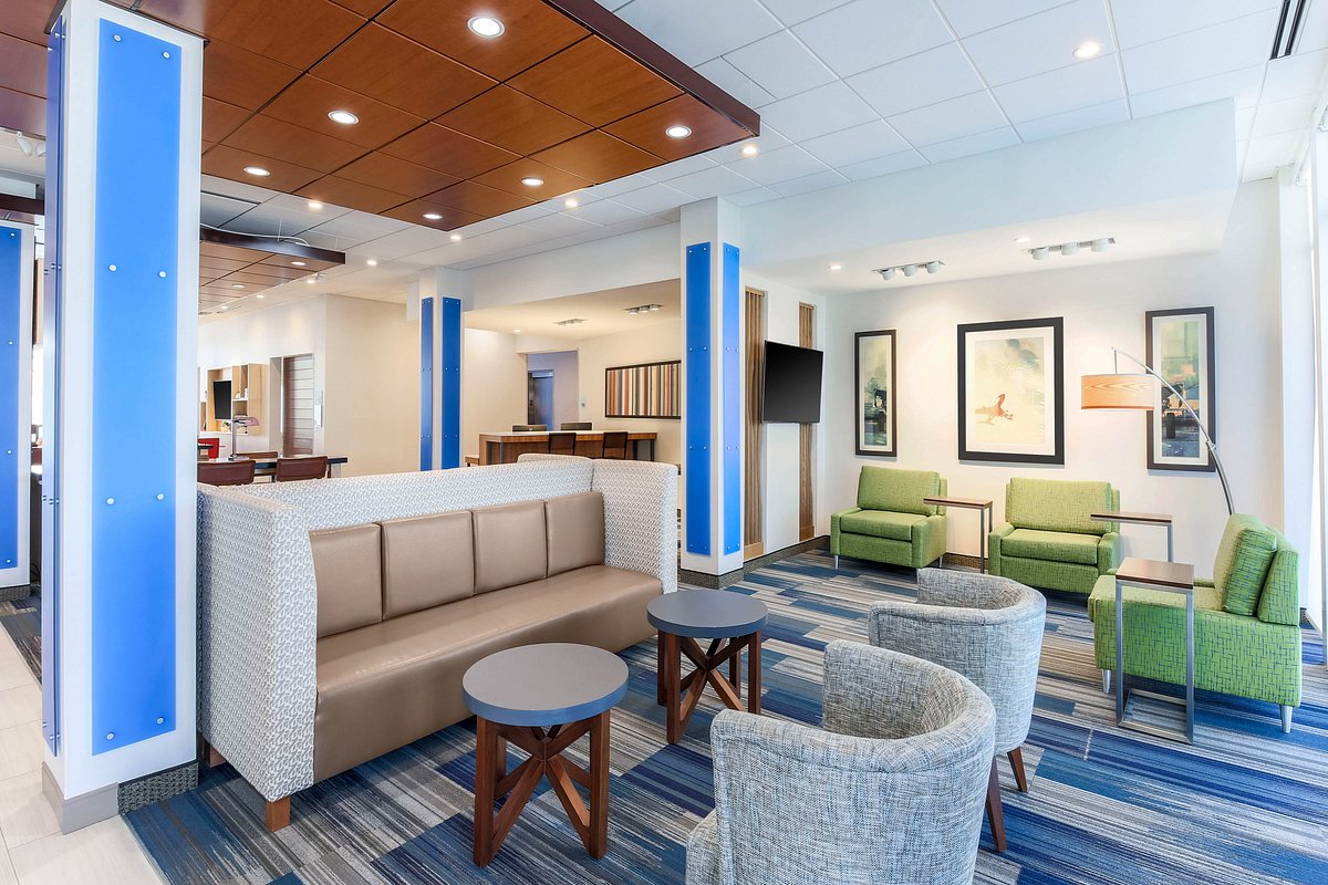 THE 10 BEST Hotels in Des Plaines, IL 2024 (from $80) - Tripadvisor