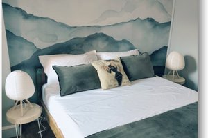 Room & Suite