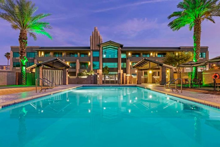 BEST WESTERN PLUS SUNDIAL - Prices &amp; Hotel Reviews (Scottsdale, AZ)