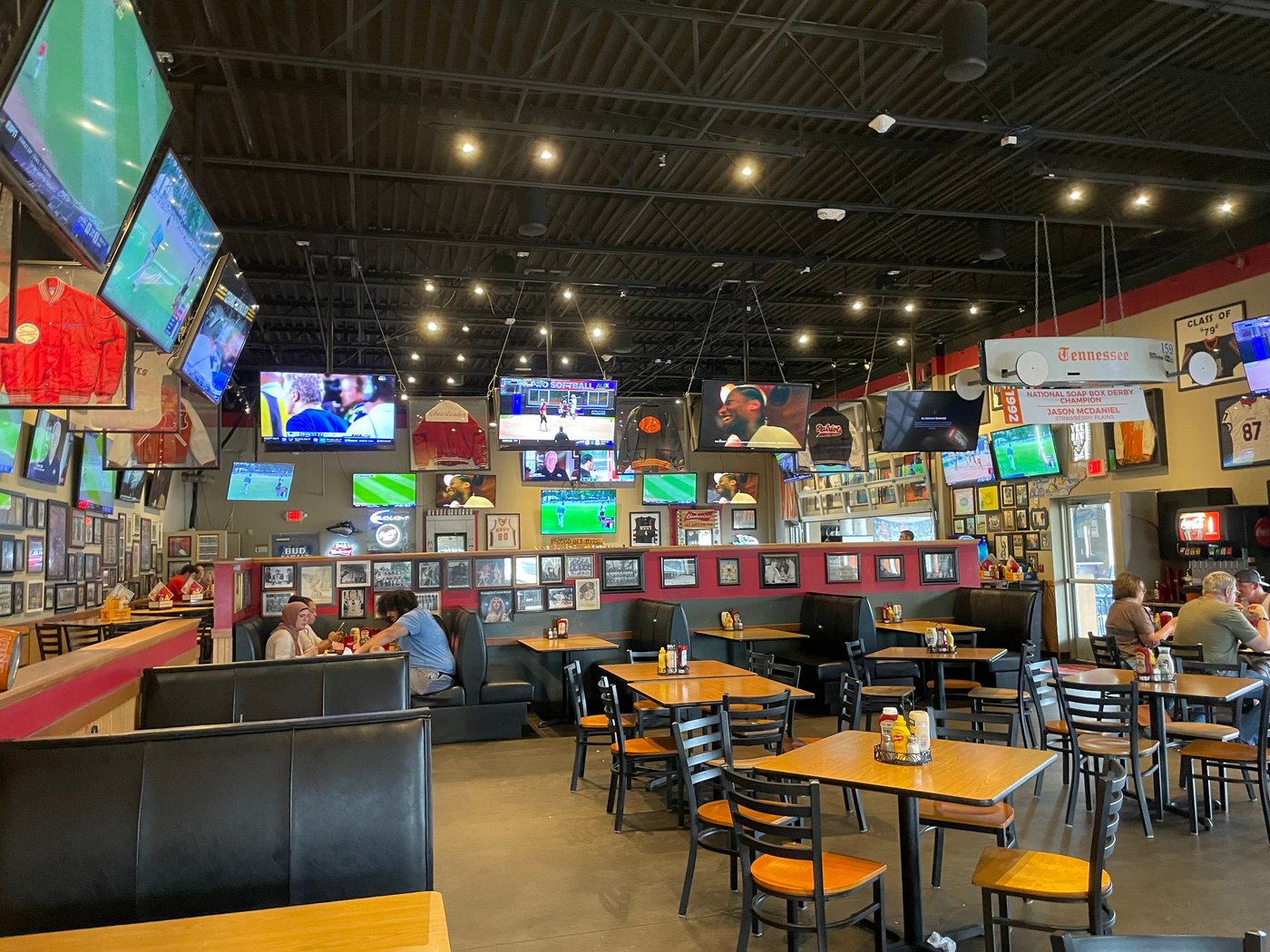 Good Ole Days Sports Grill, 모리스타운 - 레스토랑 리뷰 - 트립어드바이저