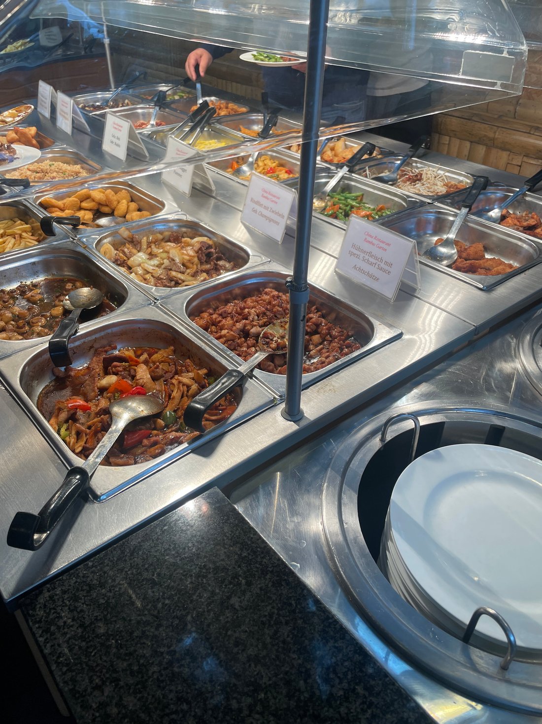 BAMBUSGARTEN, Düsseldorf Restaurant Bewertungen, Telefonnummer